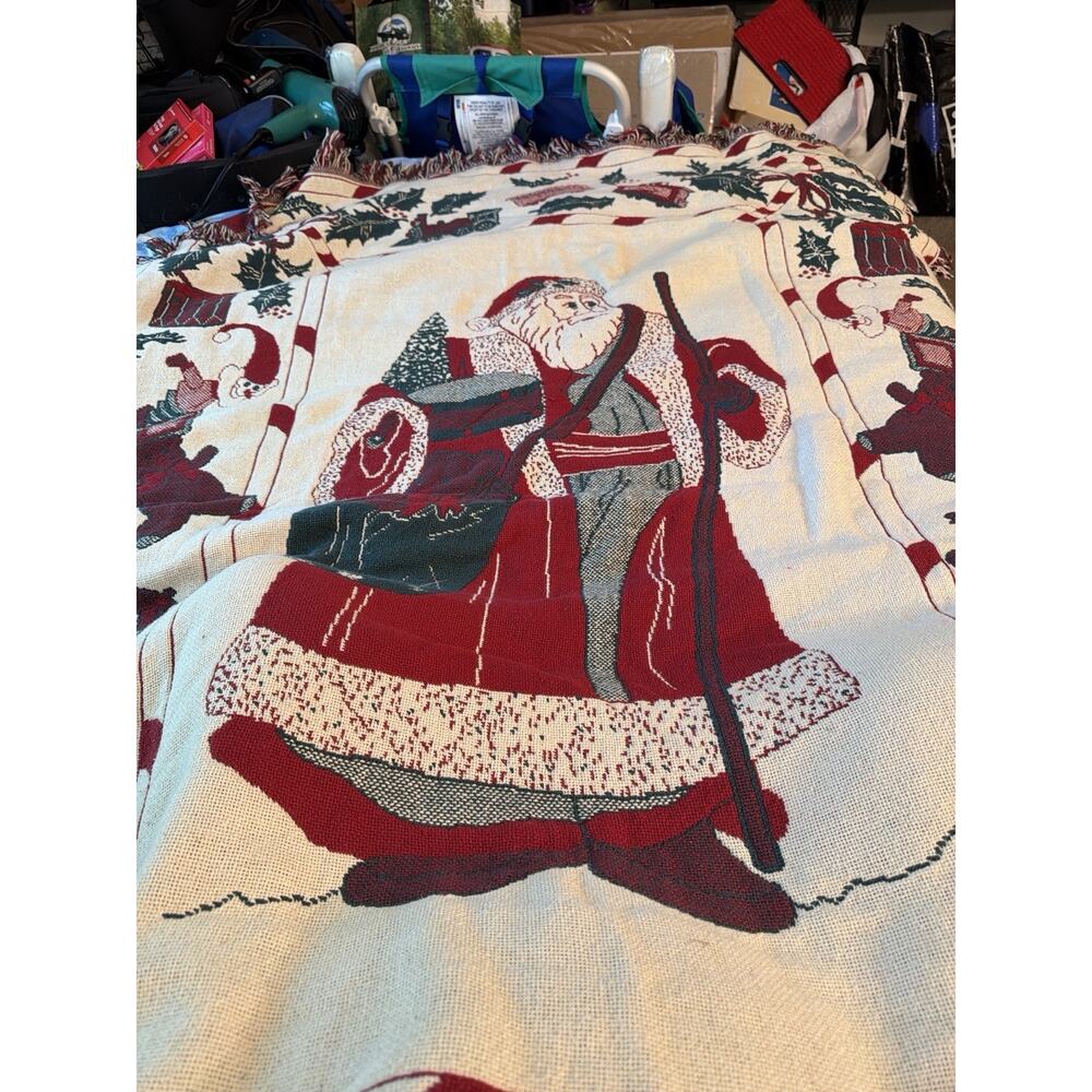 Vtg 1990 MWW Christmas St Nick Santa Claus 49” x 32” Tapestry Throw Blanket